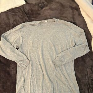 Gildan Light Gray Long Sleeve Men's Tee